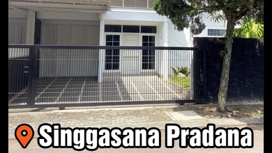 Rumah premium dengan Lahan 200 m2 di Cibaduyut, Bandung