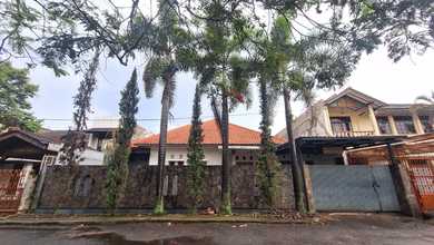 Rumah Sewa Murah Lokasi Turangga, Bandung, LB 178m²
