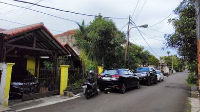 Dijual rumah Mewah di Turangga, Bandung - LT 253m²