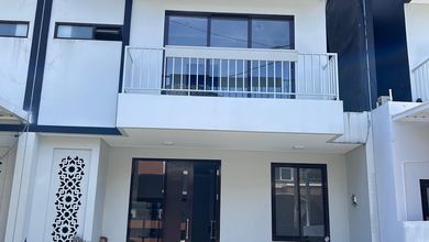 Jual Segera Rumah Mewah area Antapani, Bandung, Luas 98 m2 Jual Segera Rumah Mewah area Antapani, Bandung, Luas 98 m2