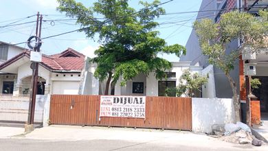 Hunian Mewah di Kawasan Antapani, Bandung, LB 200m², Harga 3 Miliar Hunian Mewah di Kawasan Antapani, Bandung, LB 200m², Harga 3 Miliar