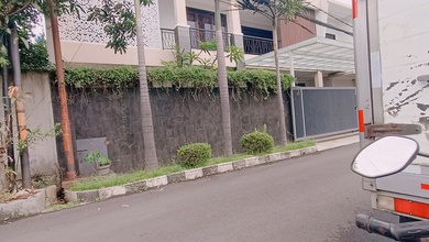 Tanah Komersial Dekat Jalan Raya Kawasan Buah Batu