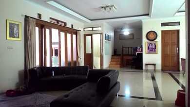 Kesempatan Rumah di Bandung Kota, Bandung, LB 200m², Harga 2,3 Miliar