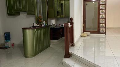 Jual Rumah Siap Tinggal di Riau, Bandung, LT 328 m2