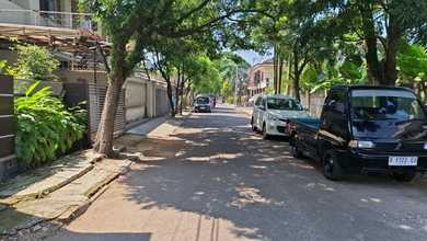 Jual Segera Rumah Mewah area Lengkong, Bandung, LT 178 m2